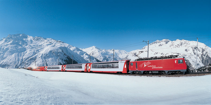 Glacier Express in Winter